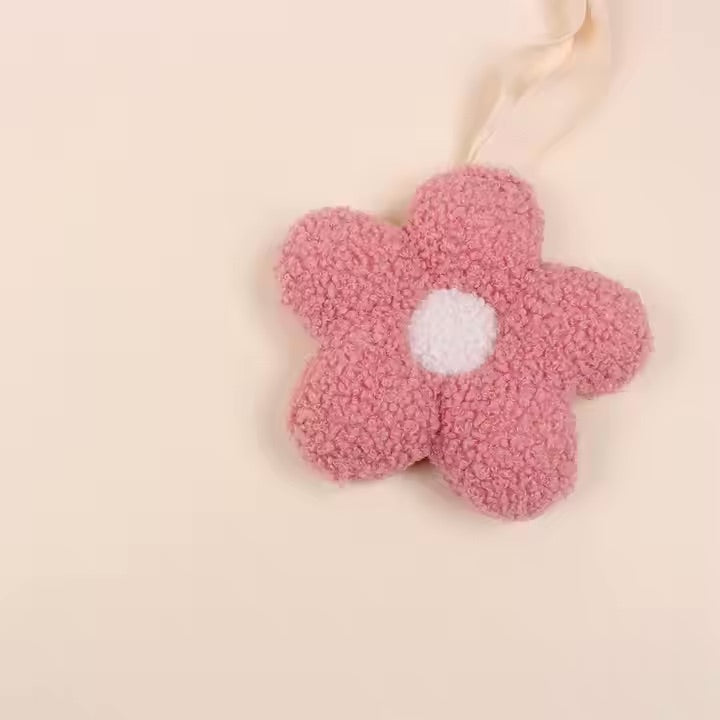 Daisy Boucle Dummy Holder
