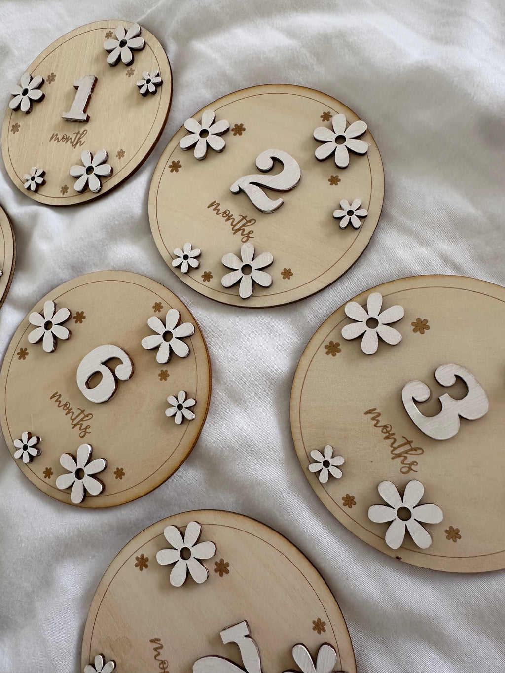 Daisy Milestone Cards