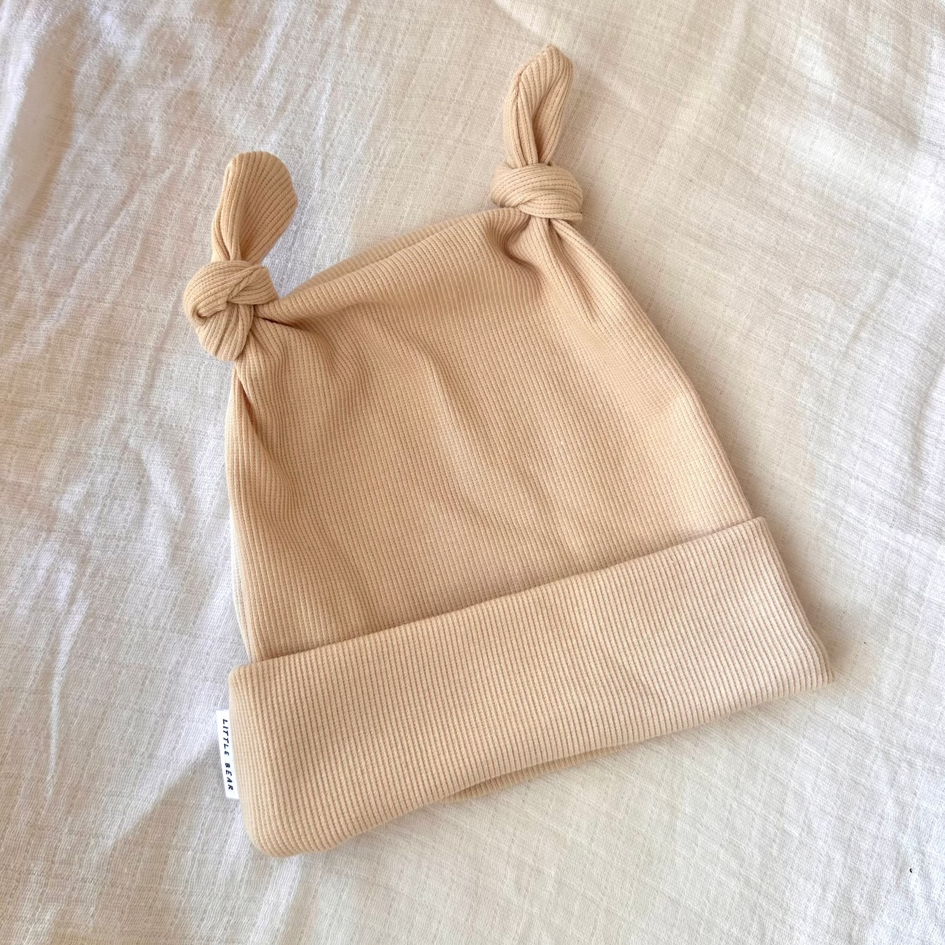 Double Knot Beanie - Beige